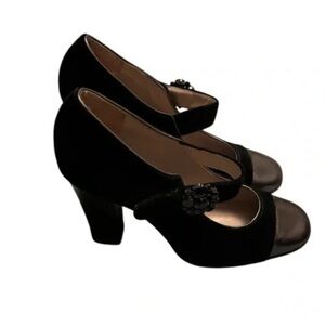 Marc By Marc Jacobs Black Heels